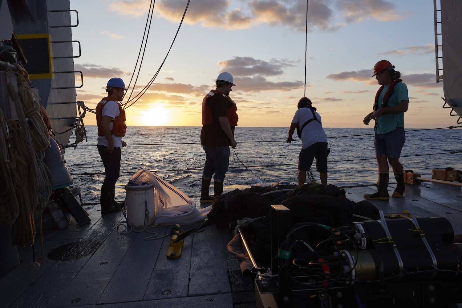 From Online Learning to Ocean Exploration: Going to Bermuda